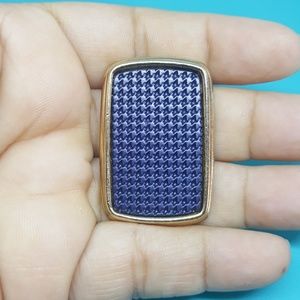 Vintage Weekenders Goldtone and navy blue pentant